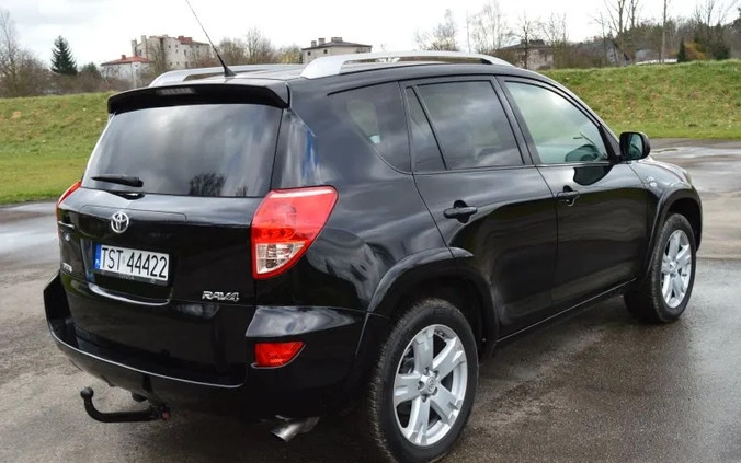 Toyota RAV4 cena 27900 przebieg: 230000, rok produkcji 2006 z Olsztynek małe 326